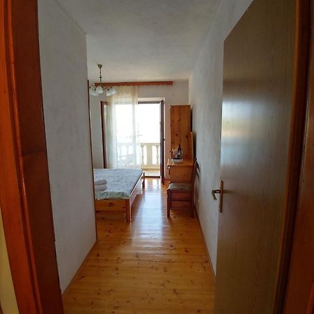 Adio Mare~Soba~ Apartment Pomena Exterior photo